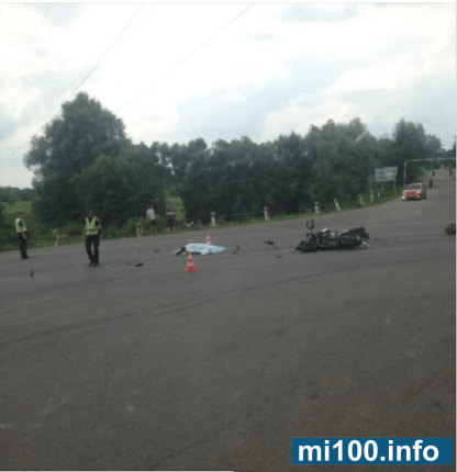 Смертельна ДТП на Прикарпатті: мотоцикл зіткнувся з бензовозом