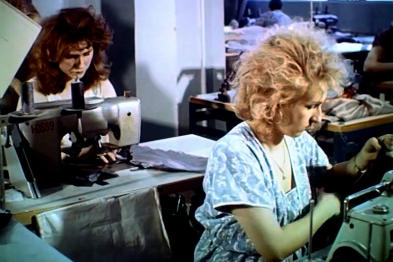 «Теплом согреет Прикарпатье» : у мережі з’явилося ретро-відео місцевої швейної фабрики (ВІДЕО)