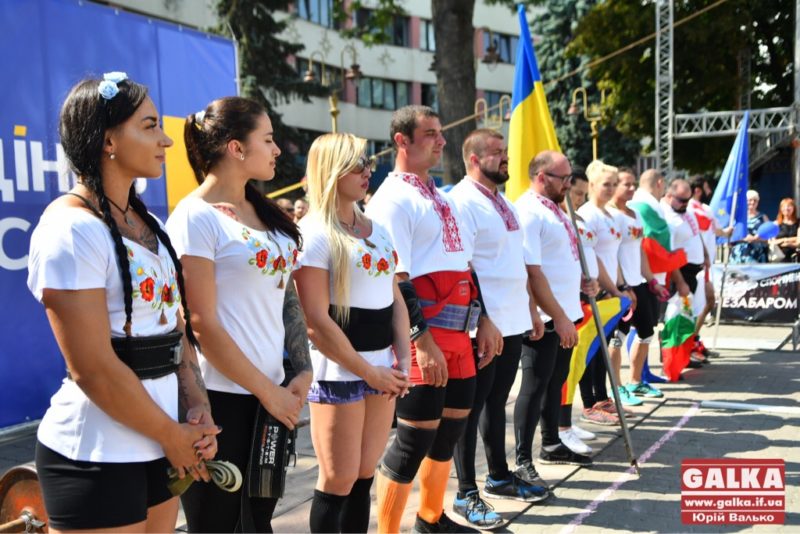 У Франківську проходять змагання з силового екстриму “Україна vs Європа” (ФОТО)