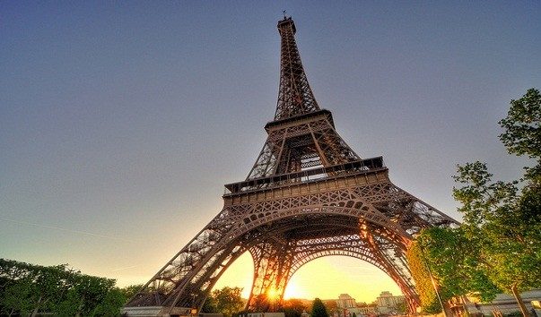 У Парижі закрили Ейфелеву вежу через страйк працівників
