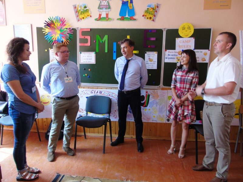 Іноземні волонтери допомогли школярам Прикарпаття вдосконалити англійську (ФОТО)