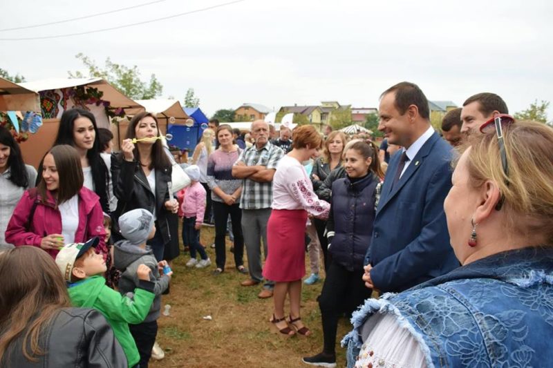 Як на Каскаді затишний фестиваль на кілька годин об’єднав сотні франківців (ФОТО)