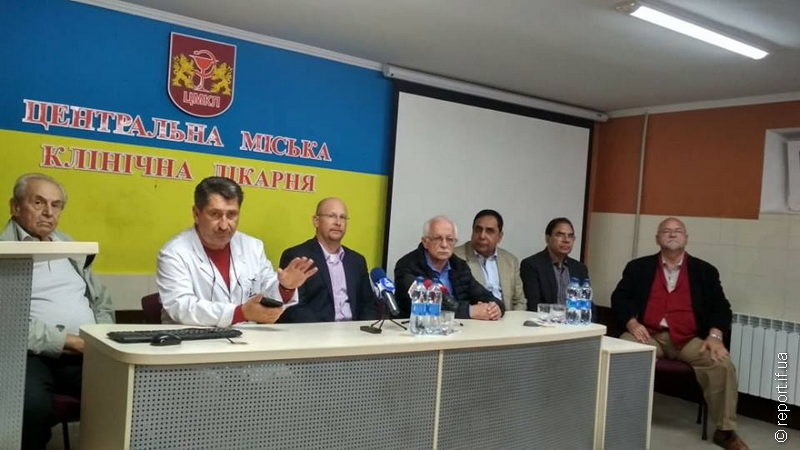 Американські медики поділилися, як їм працювалося у Франківську