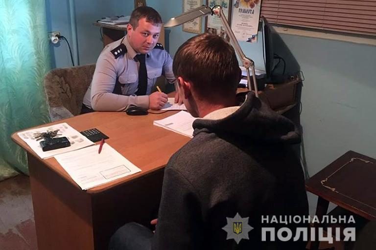 На Тлумаччині зловмисники, з яких двоє – неповнолітні, зв’язали і пограбували пенсіонерку
