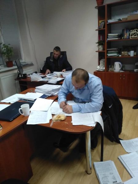 КП “МІУК” прозвітувало, що і чому шукали поліціянти на підприємстві (ФОТОФАКТ)